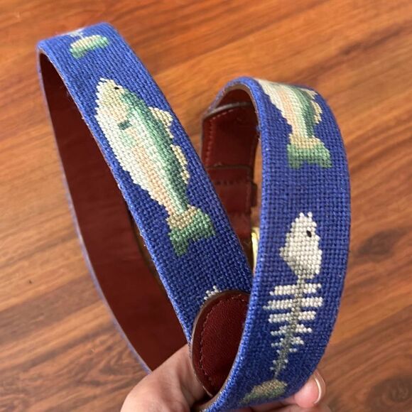 Tucker Blair needlepoint fish bonefish belt size 32 - Picture 2 of 8